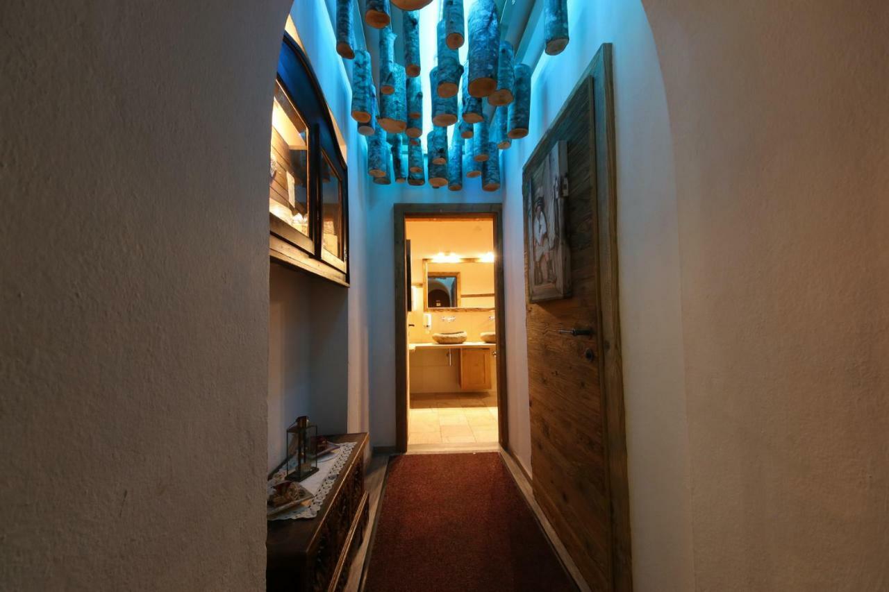 فندق سانكت أولريش أنا بيلرزيفي  Gasthof St. Adolari المظهر الخارجي الصورة
