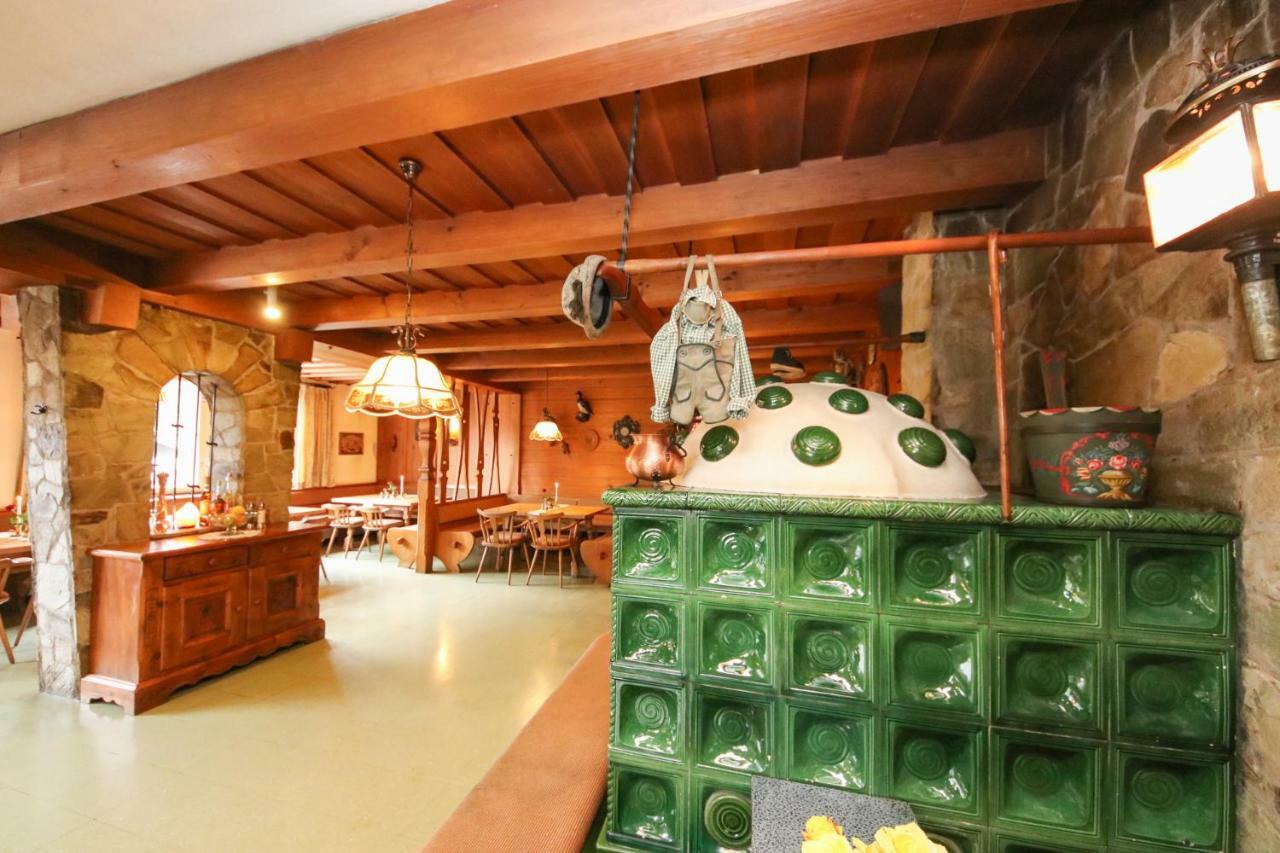 فندق سانكت أولريش أنا بيلرزيفي  Gasthof St. Adolari المظهر الخارجي الصورة